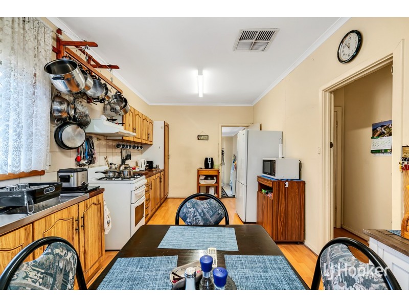 22 McKenzie Road, Elizabeth Downs SA 5113