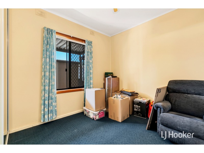 22 McKenzie Road, Elizabeth Downs SA 5113