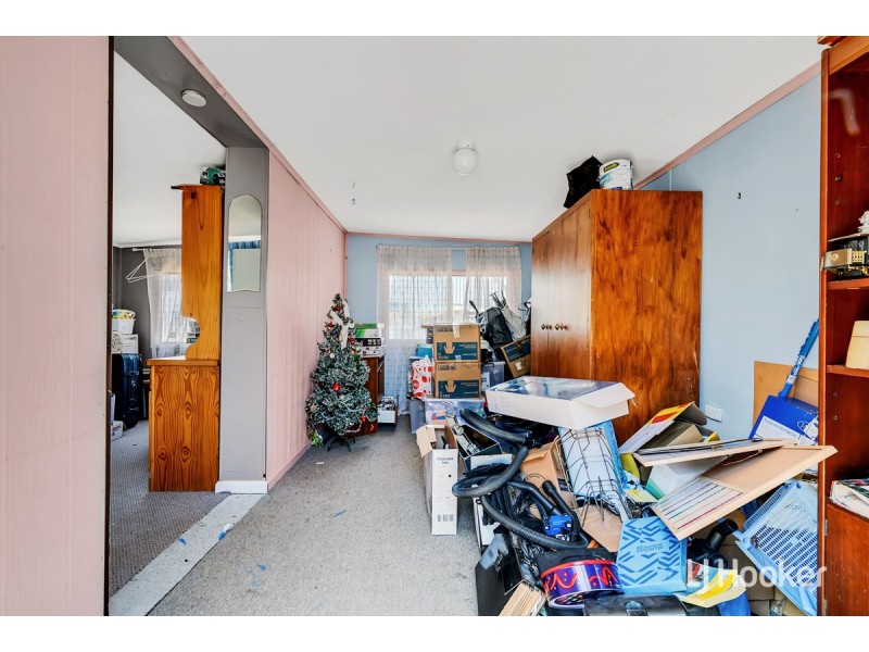 22 McKenzie Road, Elizabeth Downs SA 5113