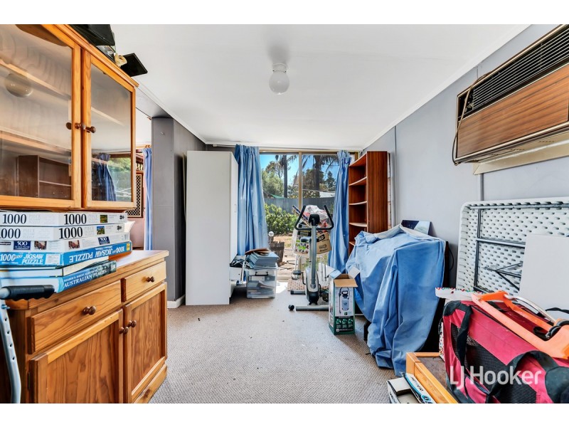 22 McKenzie Road, Elizabeth Downs SA 5113