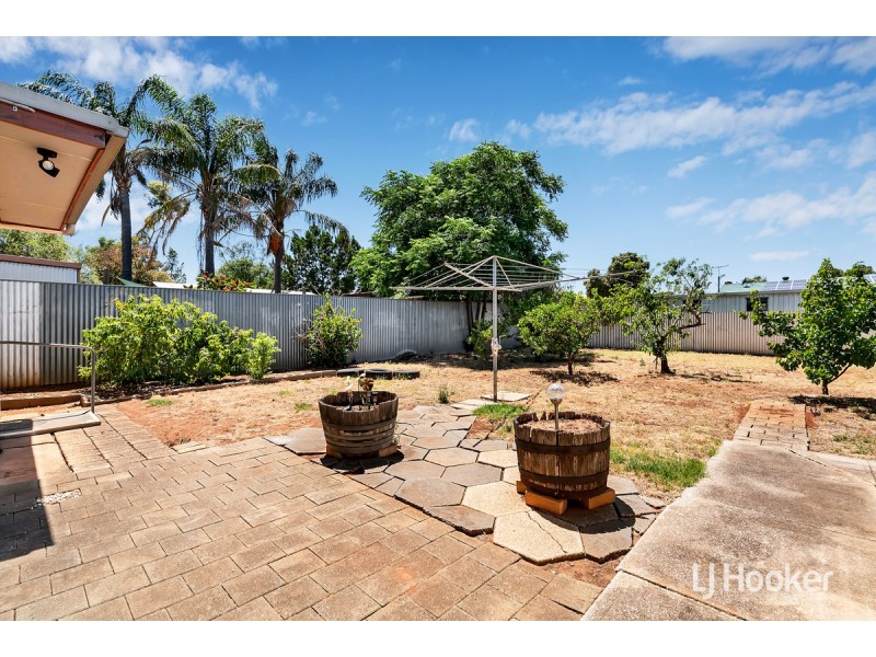 22 McKenzie Road, Elizabeth Downs SA 5113