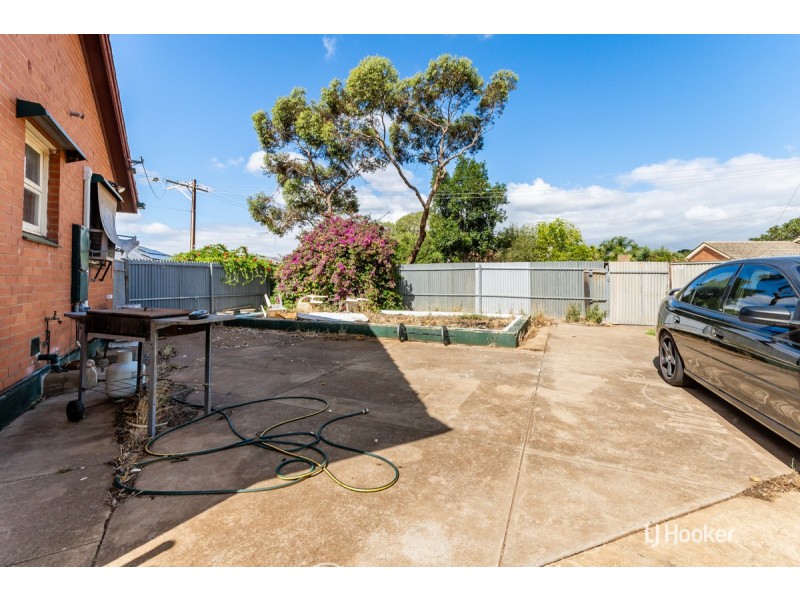 33 McCormack Crescent, Salisbury North SA 5108