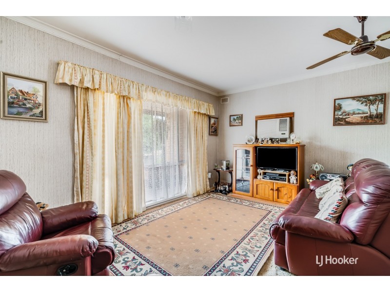 12 Filsoll Crescent, Elizabeth Downs SA 5113