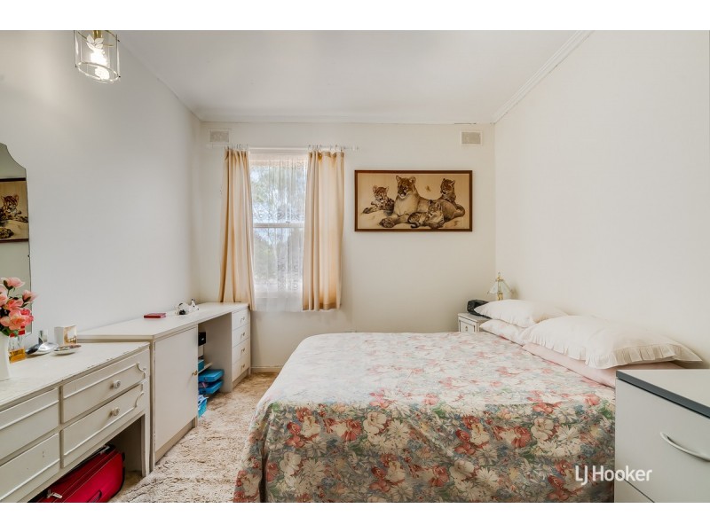 12 Filsoll Crescent, Elizabeth Downs SA 5113