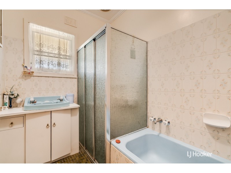 12 Filsoll Crescent, Elizabeth Downs SA 5113