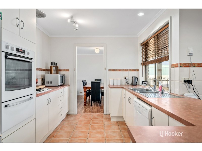 21 Highfield Drive, Hillbank SA 5112