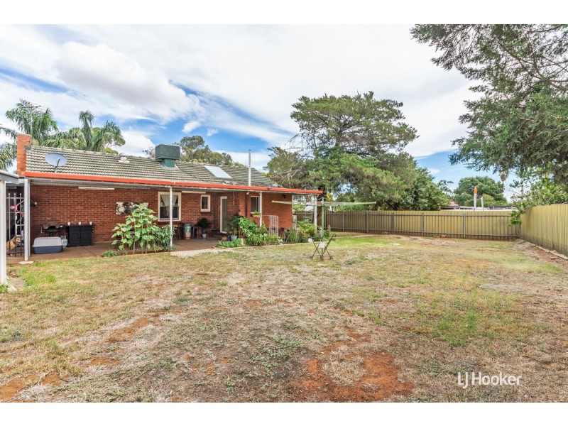 9 Shillabeer Road, Elizabeth Park SA 5113