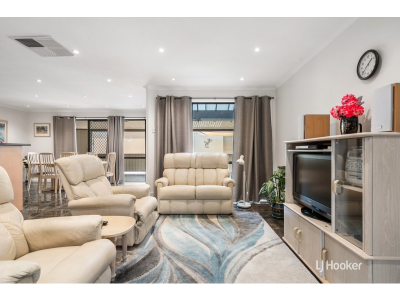 24 Janine Drive, Burton SA 5110