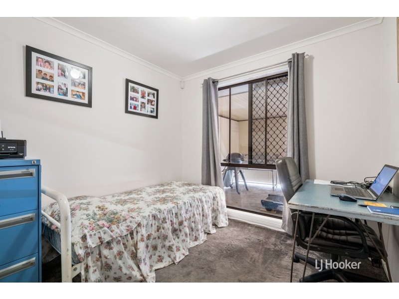 24 Janine Drive, Burton SA 5110