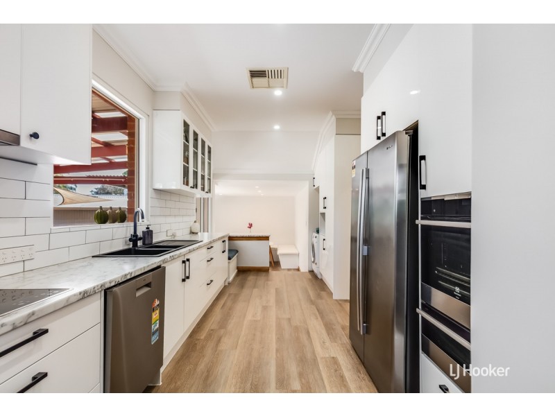 36 Coppleridge Drive, Elizabeth Vale SA 5112