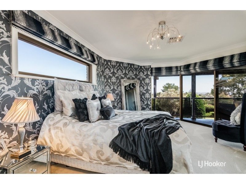 5 Yateri Court, Greenwith SA 5125