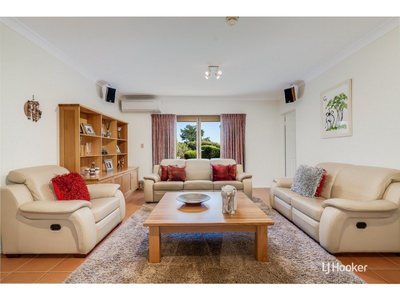 5 Yateri Court, Greenwith SA 5125