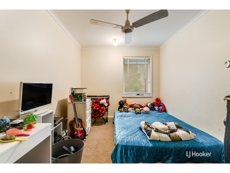 19 McCullogh Street, Elizabeth Downs SA 5113