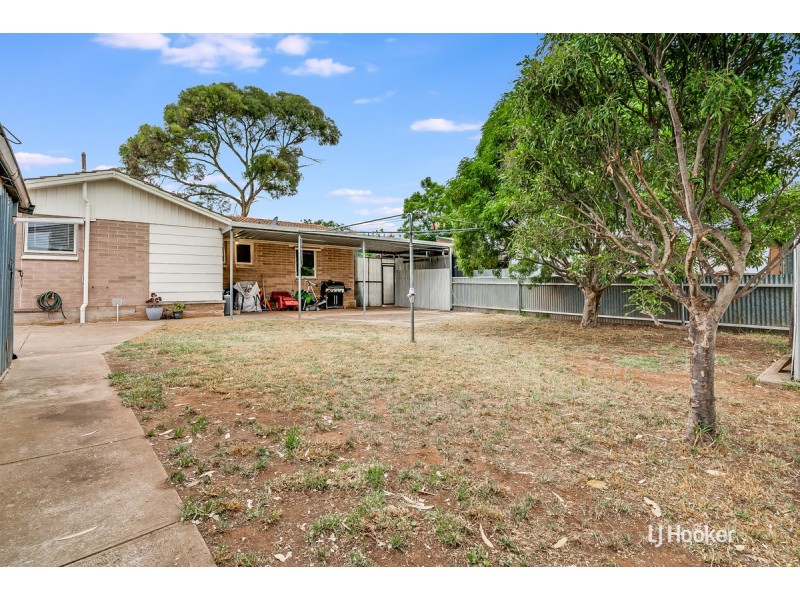 19 McCullogh Street, Elizabeth Downs SA 5113