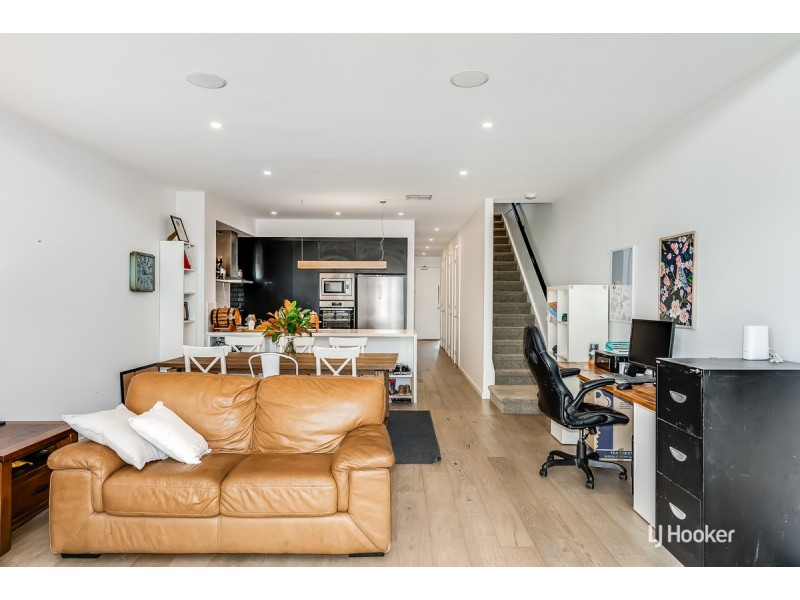 14 Broadwater Place, Blakeview SA 5114