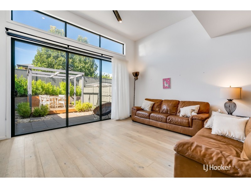 14 Broadwater Place, Blakeview SA 5114