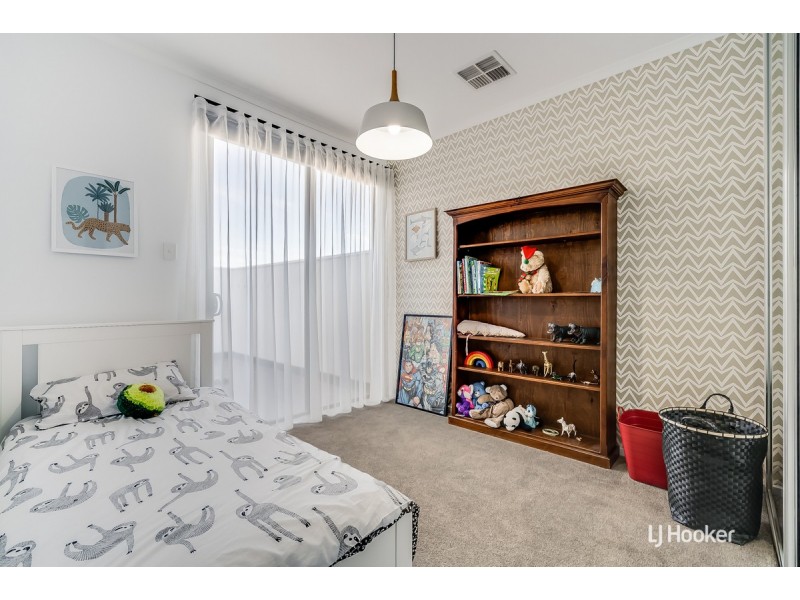 14 Broadwater Place, Blakeview SA 5114