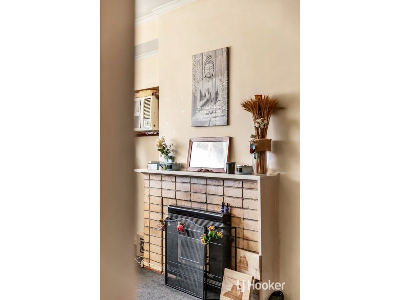 19 Longleat Road, Elizabeth Vale SA 5112