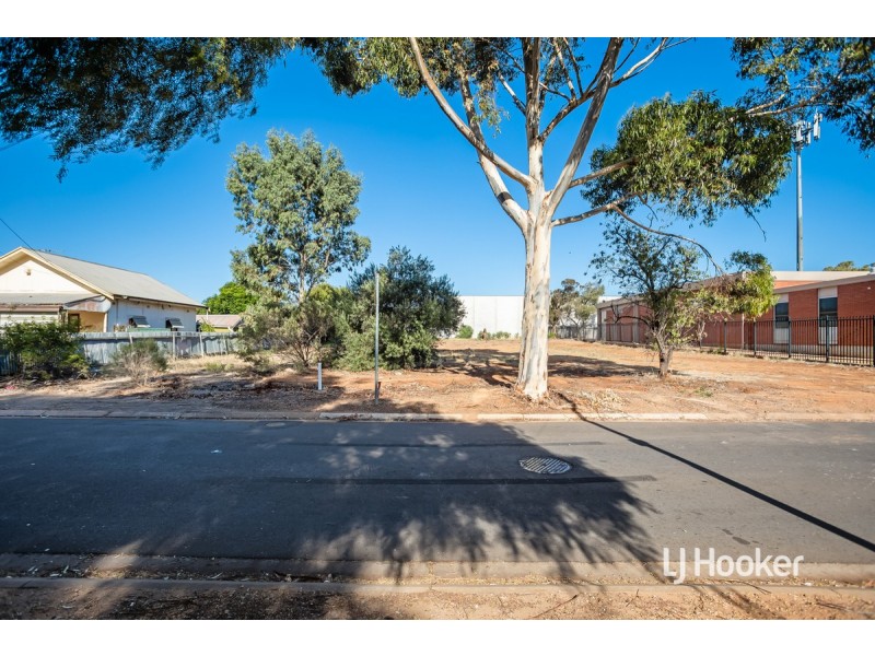 18 & 20 Queen Street, Smithfield SA 5114
