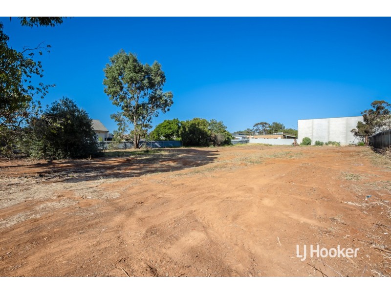 18 & 20 Queen Street, Smithfield SA 5114