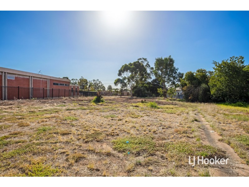 18 & 20 Queen Street, Smithfield SA 5114