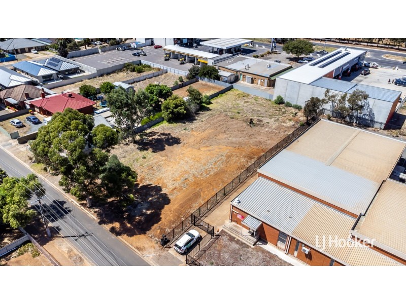 18 & 20 Queen Street, Smithfield SA 5114