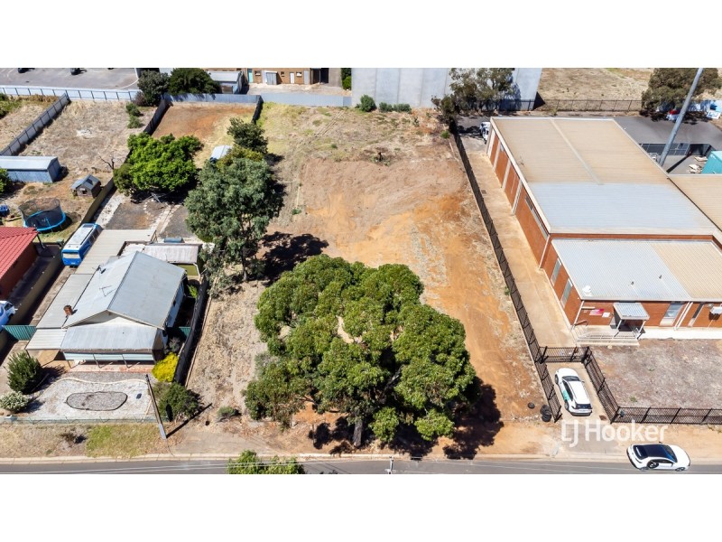 18 & 20 Queen Street, Smithfield SA 5114