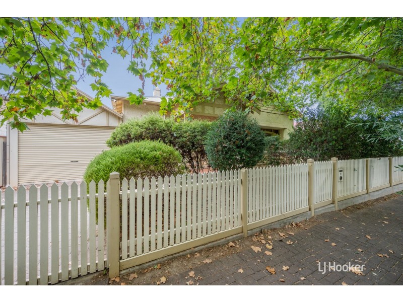 61 Seventh Avenue, St Peters SA 5069