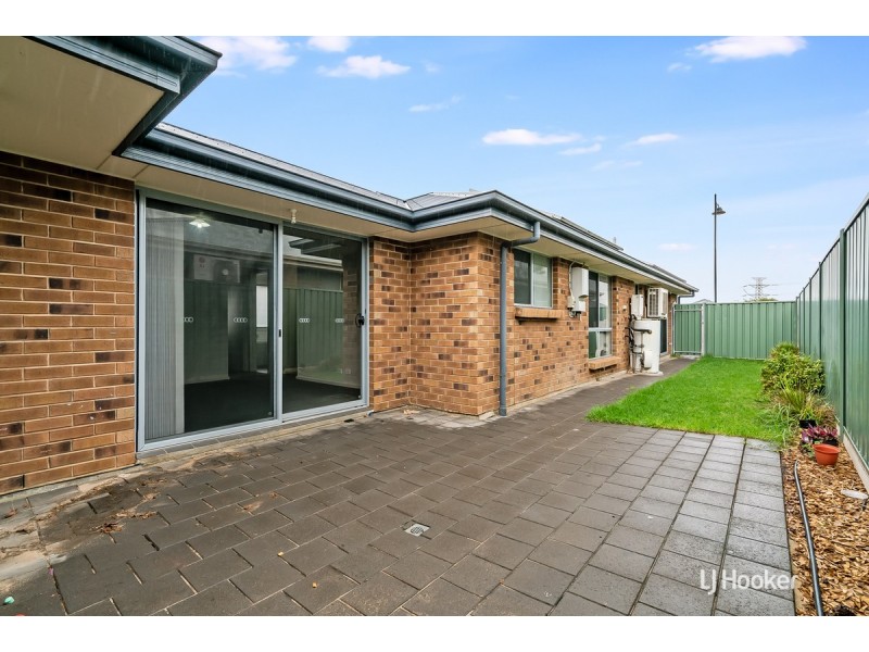 100 The Boulevard, Parafield Gardens SA 5107