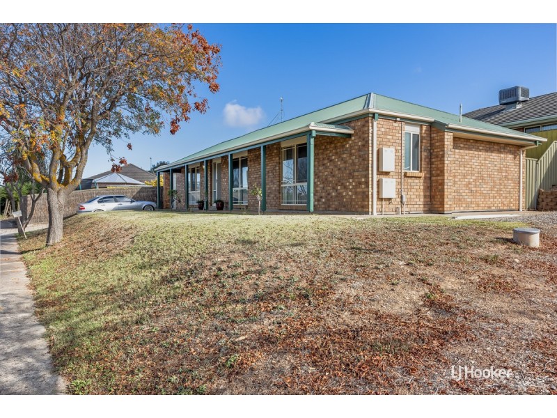 8 Gleneagles Circuit, Greenwith SA 5125