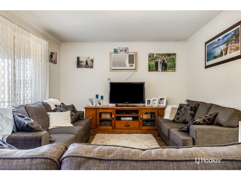 8 Gleneagles Circuit, Greenwith SA 5125