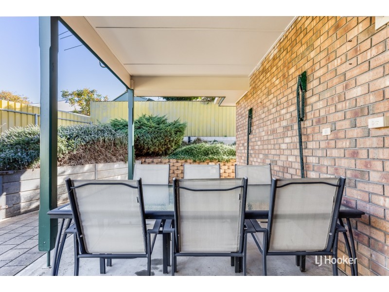 8 Gleneagles Circuit, Greenwith SA 5125