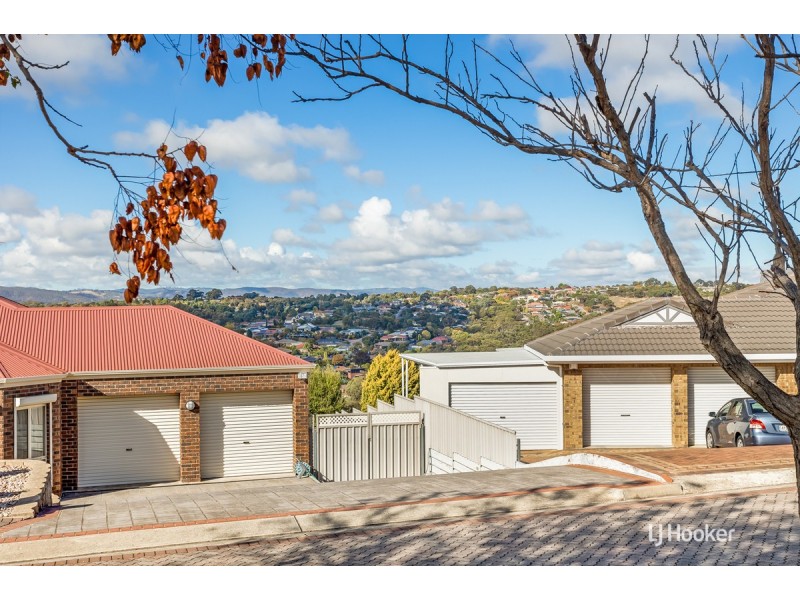 8 Gleneagles Circuit, Greenwith SA 5125