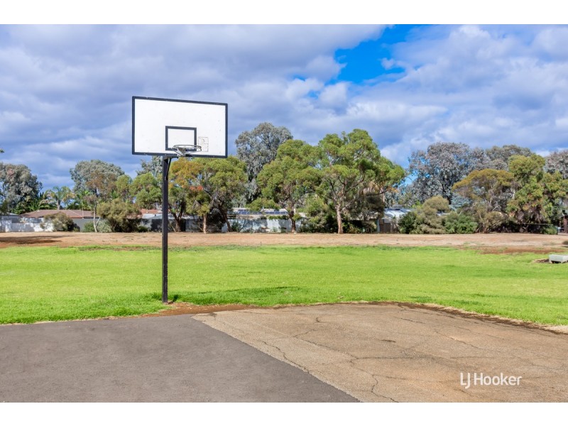 1 Bayonet Drive, Paralowie SA 5108