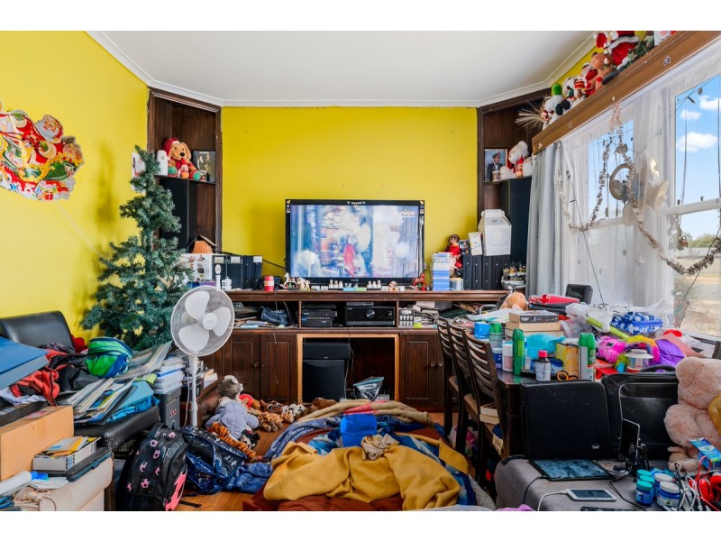 254 Midway Road, Elizabeth Downs SA 5113