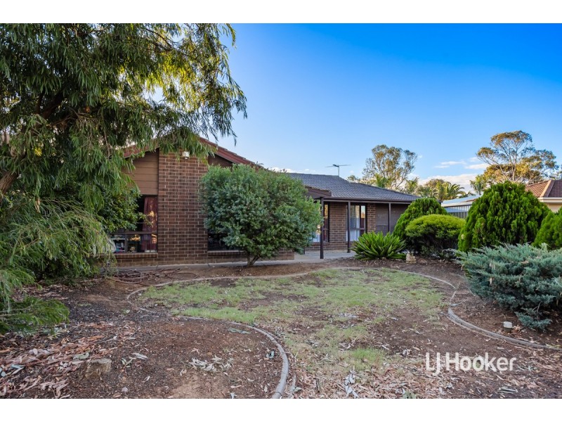 5 Grain Court, Andrews Farm SA 5114