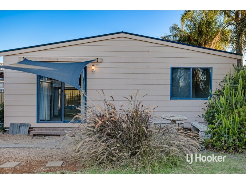 5 Grain Court, Andrews Farm SA 5114