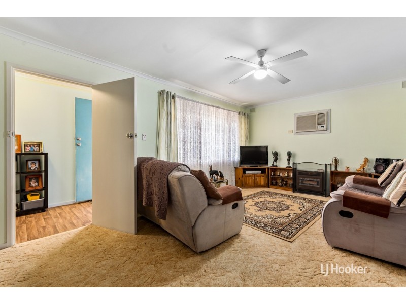 13 Crittenden Road, Smithfield Plains SA 5114