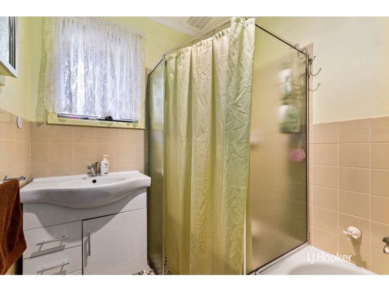 13 Crittenden Road, Smithfield Plains SA 5114
