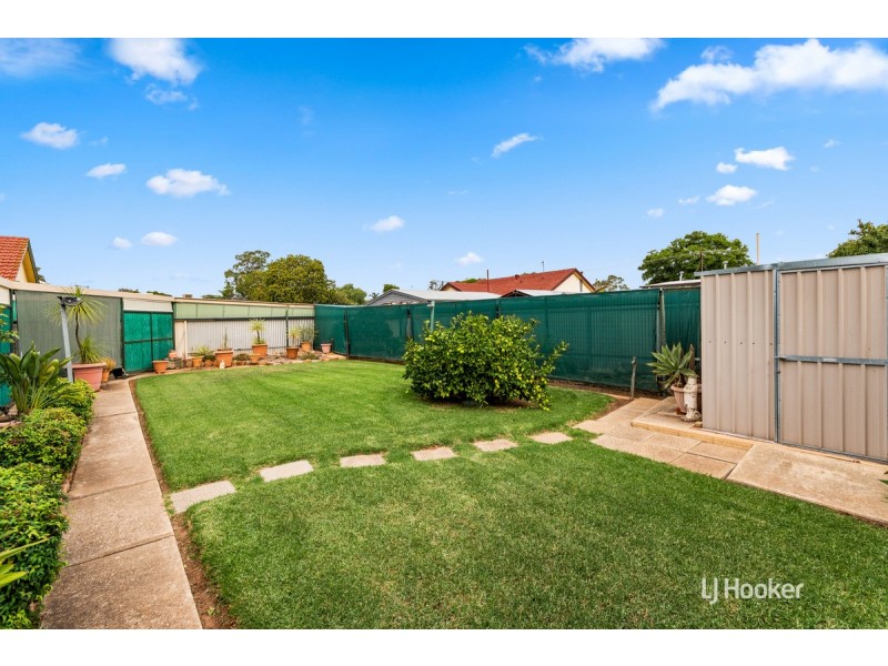 13 Crittenden Road, Smithfield Plains SA 5114