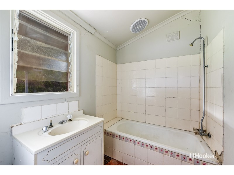 33 Johnston Road, Elizabeth Downs SA 5113