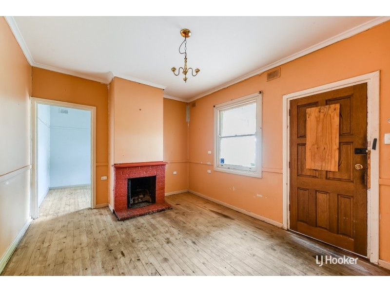 33 Johnston Road, Elizabeth Downs SA 5113