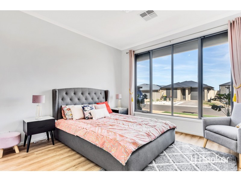18 Geoff Road, Munno Para West SA 5115