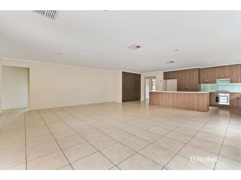 81 Peerless Road, Munno Para West SA 5115
