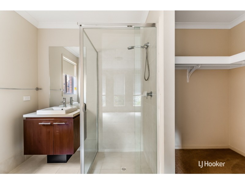 16 Evans Crescent, Evanston Gardens SA 5116