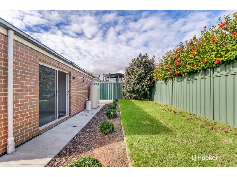 16 Evans Crescent, Evanston Gardens SA 5116