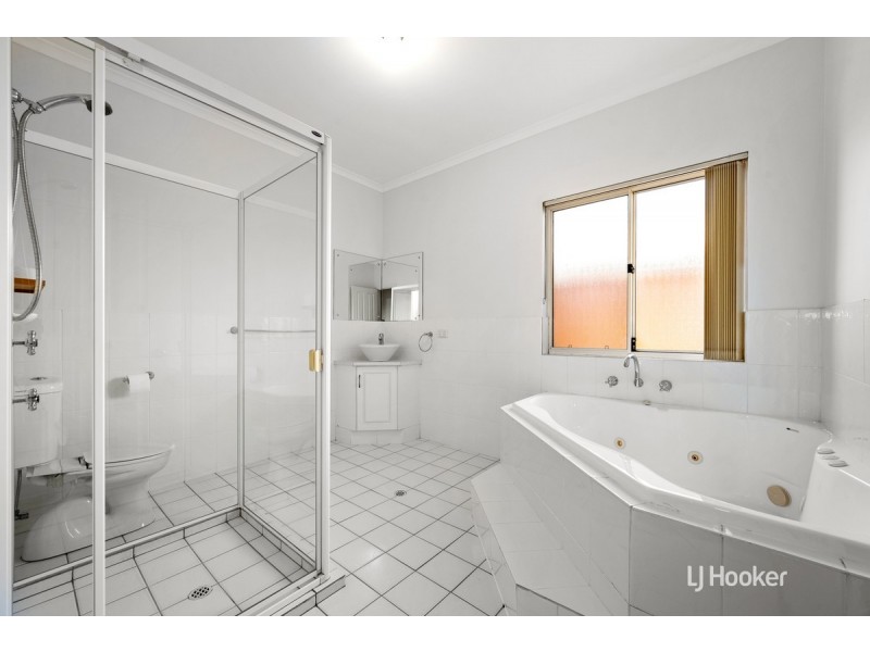 1 Lucy Drive, Munno Para West SA 5115
