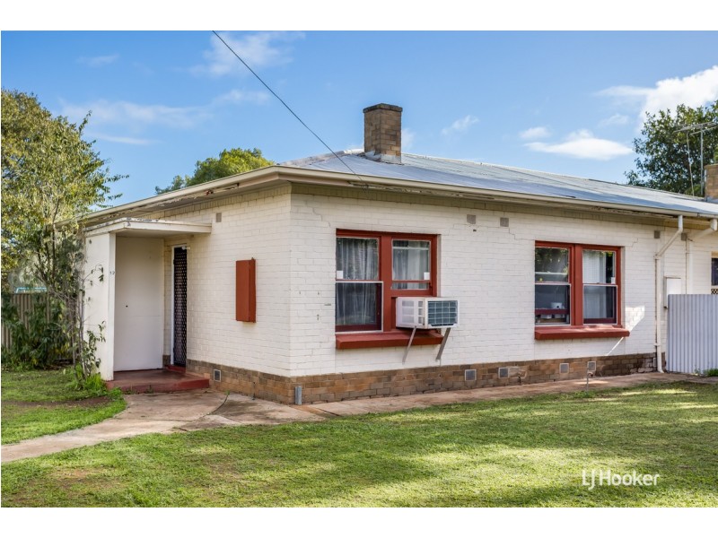 12 Sampson Road, Elizabeth Grove SA 5112