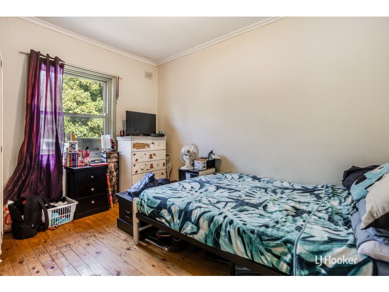 12 Sampson Road, Elizabeth Grove SA 5112