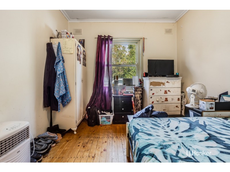 12 Sampson Road, Elizabeth Grove SA 5112